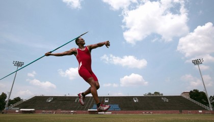 开云体育登录-智利收割阿森纳，当足球战术遇上F1街道赛的接管艺术