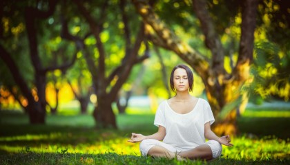 开云体育app-铁幕下的罗曼蒂克，格列兹曼导演2026世界杯巅峰对决，捷克坚固防线力克喀麦隆
