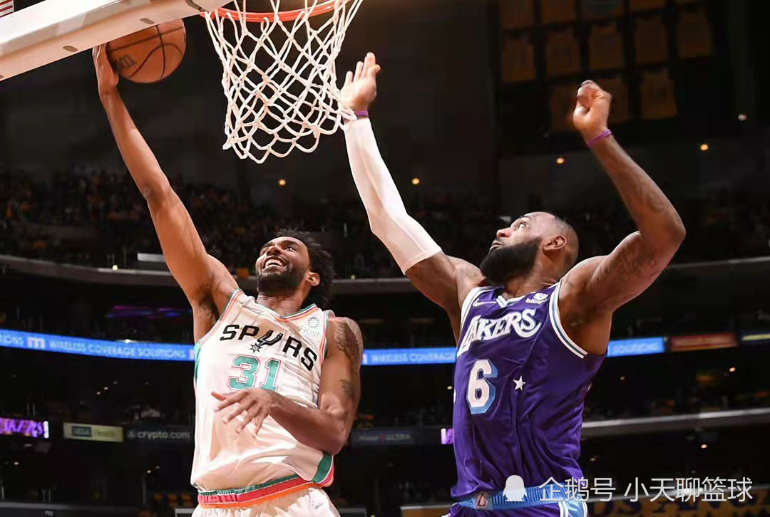 浙江队力克马刺，詹姆斯带队取胜