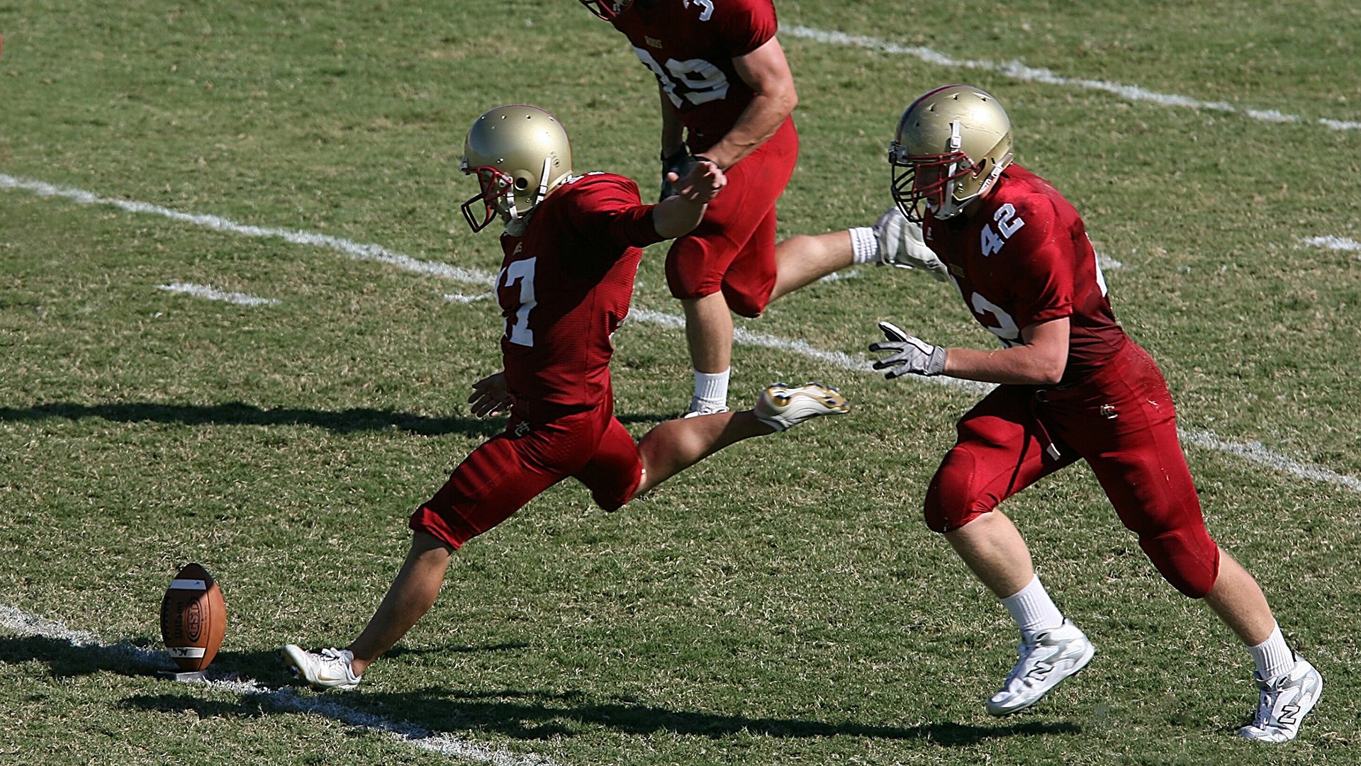 雷霆新星切特总决赛接管比赛，快船提前终结独行侠悬念