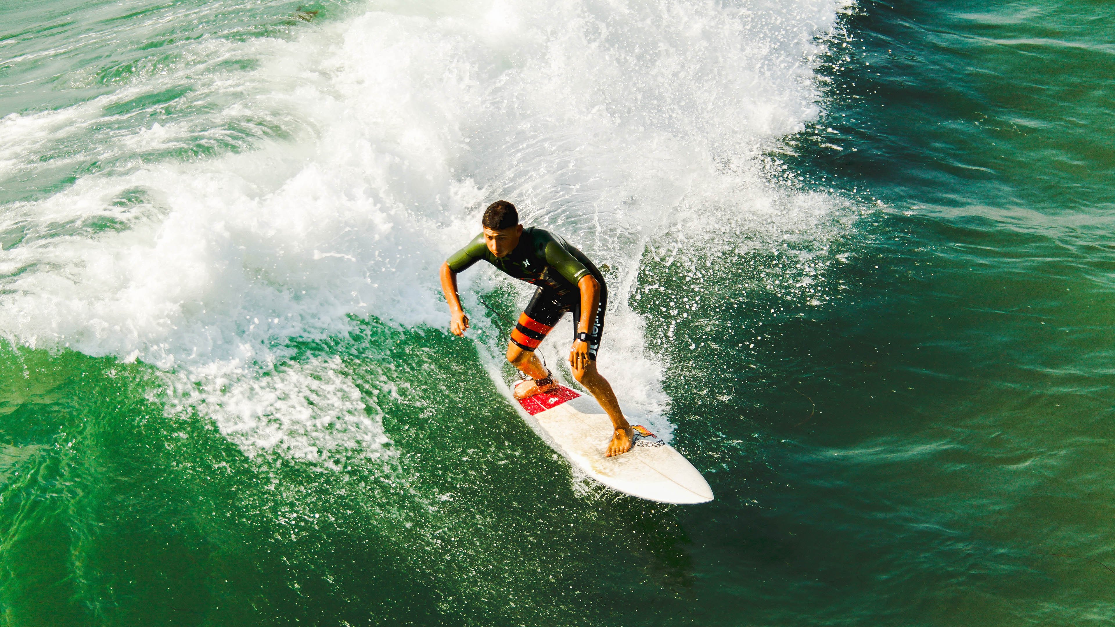 福克斯撕裂防线黄蜂蛰伤山西，个人英雄主义与团队博弈的永恒命题